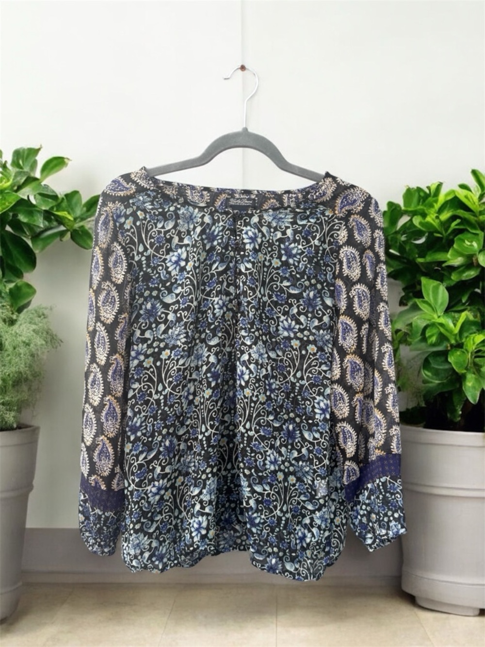 Lucky Brand Semi Sheer Long Sleeve Blouse Medium